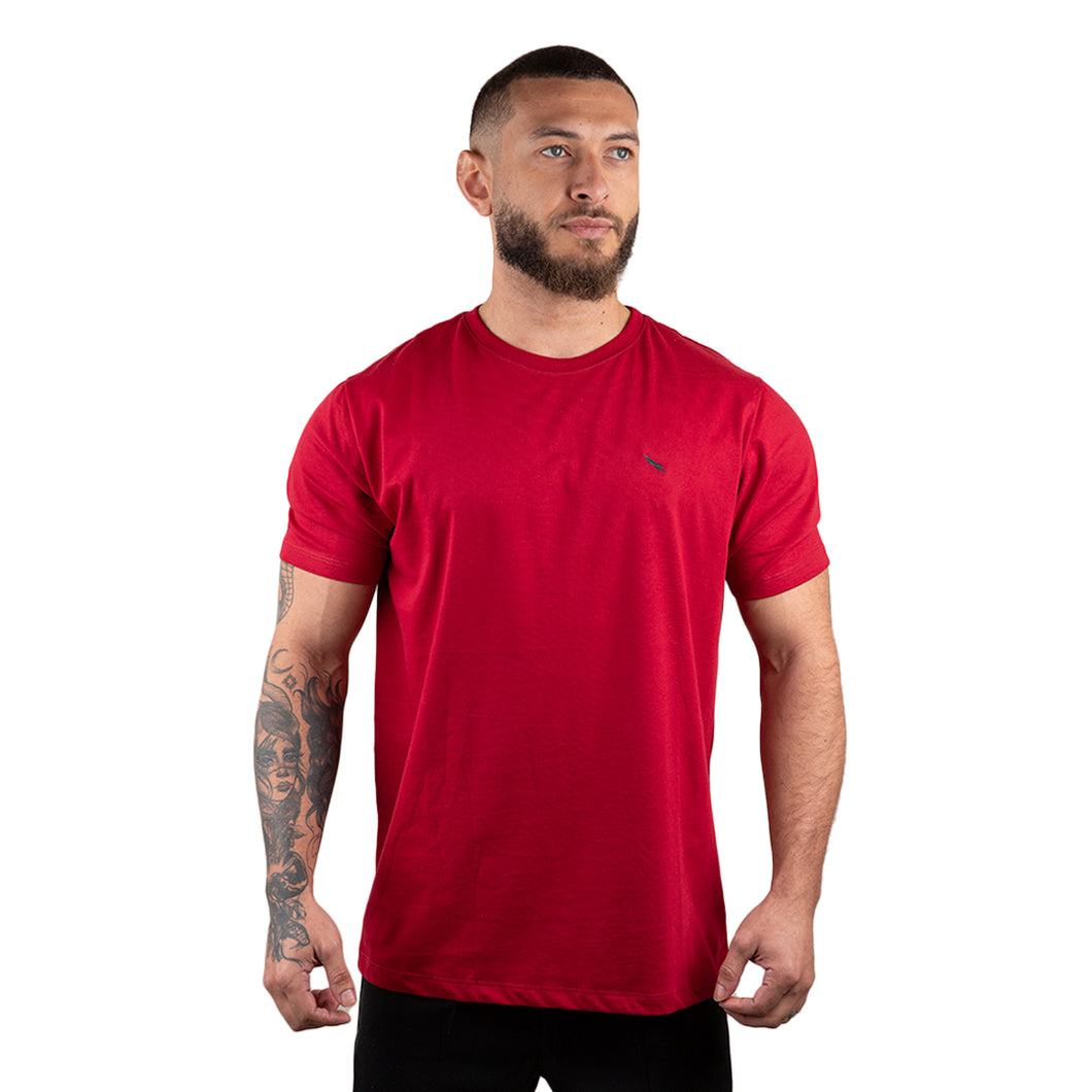 CAMISETA BASICA MASCULINA EM ALGODÃO PERUANO VERMELHA